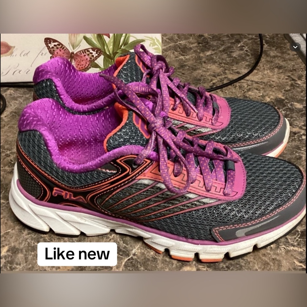 Fila Cool Max Memory Foam Sneakers